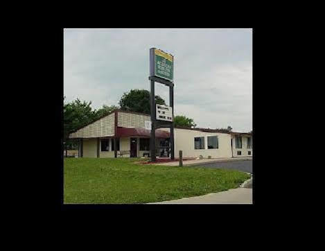 Super 9 Motel Troy Esterno foto